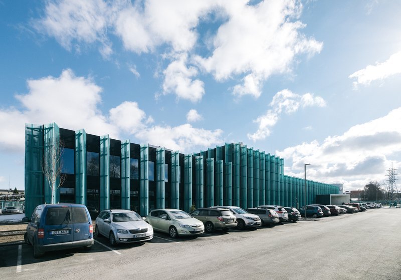 Chill Out in Canada’s Ice Fishing Casino Gaming Adventure